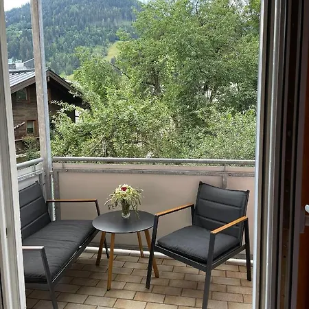 Spacious 2 Bedroom Zell-am-see Town Center Zell am See